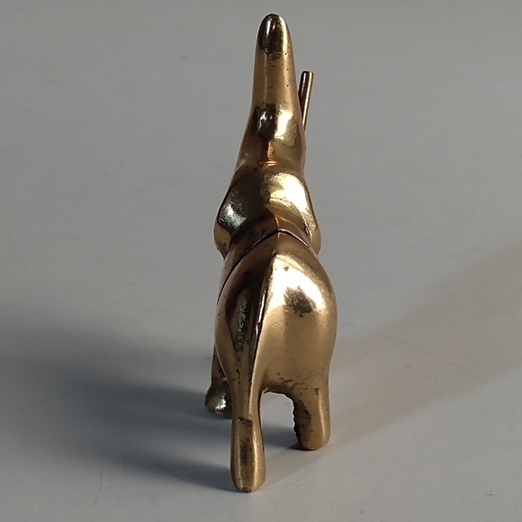 Little Brass Elephant - Picture 4 of 8